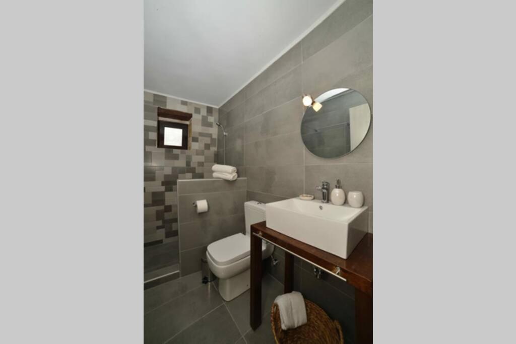 Villa Christini A Luxury Villa With Amazing Views Tzitzifés 外观 照片