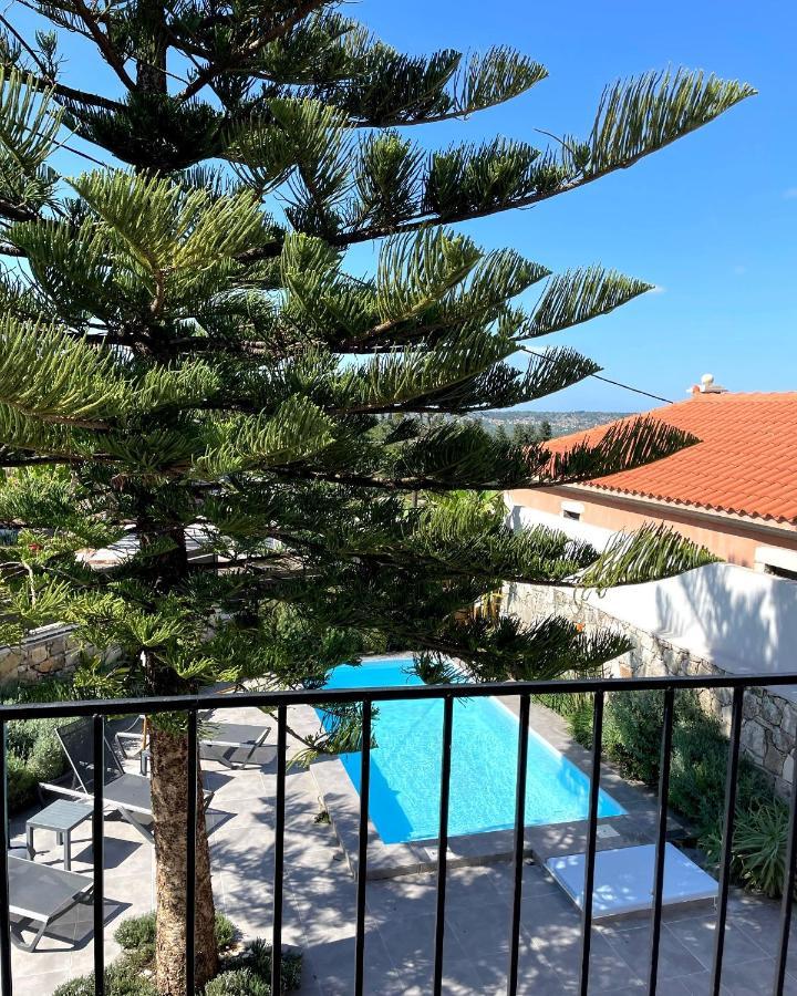Villa Christini A Luxury Villa With Amazing Views Tzitzifés 外观 照片